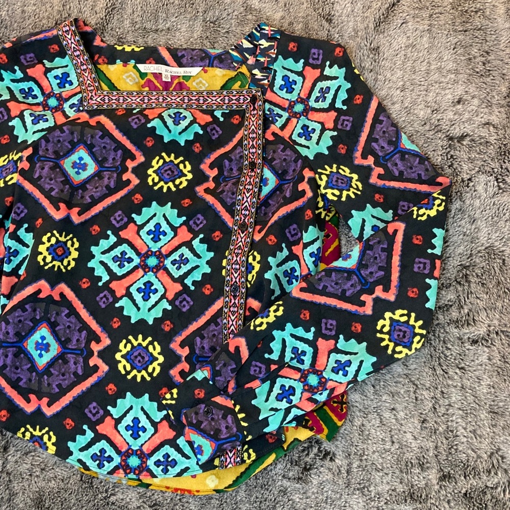 SOLD ⛔️⛔️ Rachel Roy top